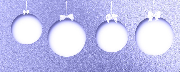 白色圣诞球切在金属上。插图图片下载