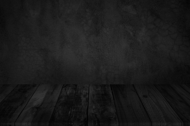 空木桌面以黑色深色混凝土墙面为背景，设计白色木质台面。透视展示空间，为您的文案和品牌。可作为产品展示蒙太奇。图片下载