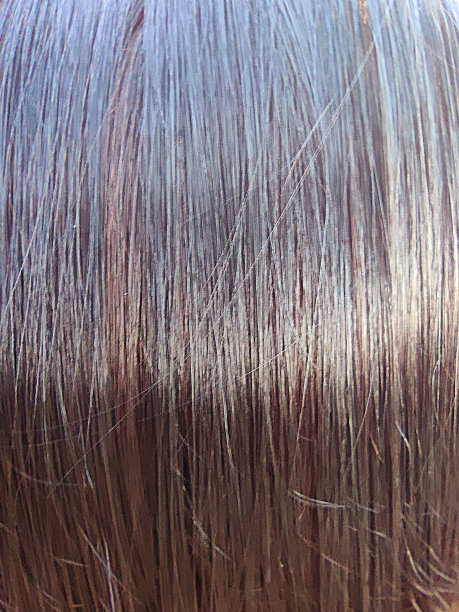 深色闪亮的直发女性特写图片下载