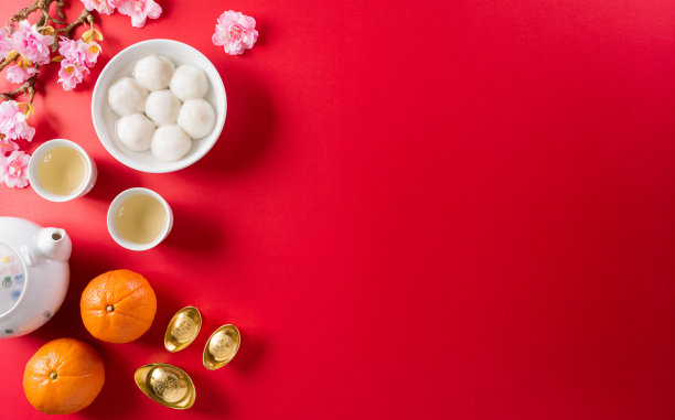 汤圆(甜汤圆)是中秋节、冬至和中国新年的传统美食。图片下载