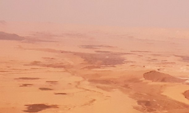 美丽的沙漠景观图片下载