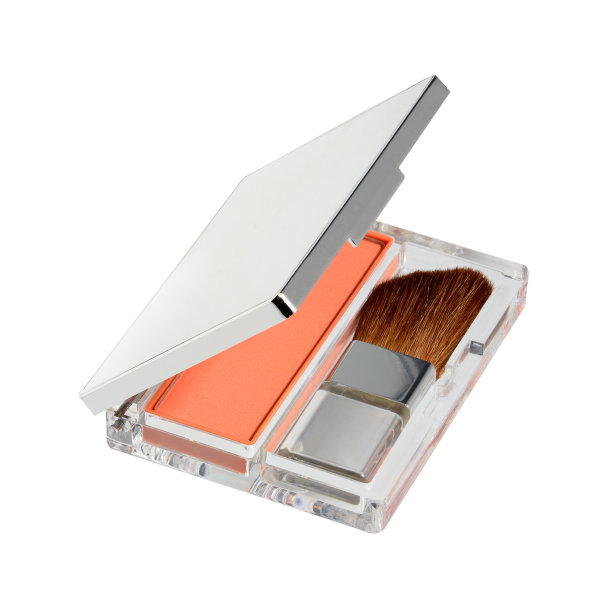 用腮红和化妆刷打开化妆盒图片下载