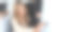 美丽的女商人在会议室展示商业策略。图片下载
