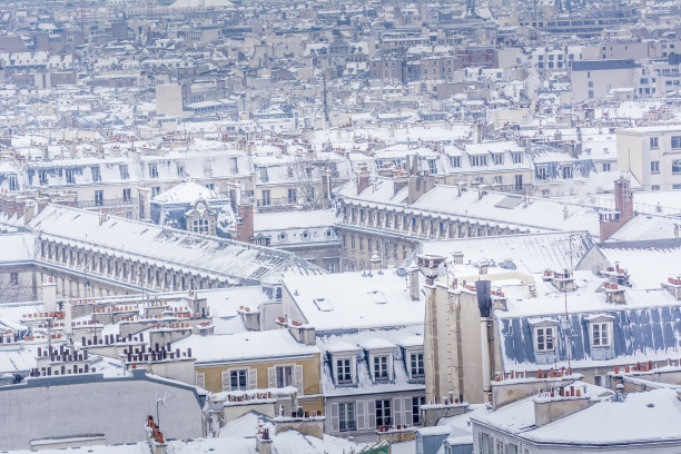 巴黎的雪天图片下载