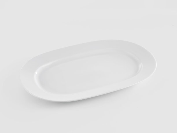 白色背景上的椭圆形板图片下载
