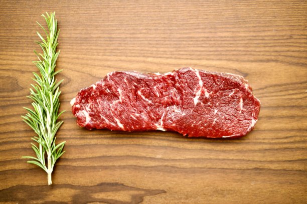 迷迭香牛肉片图片下载