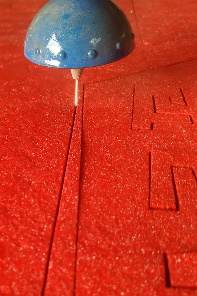 数控水射流切割机是现代工业技术图片下载