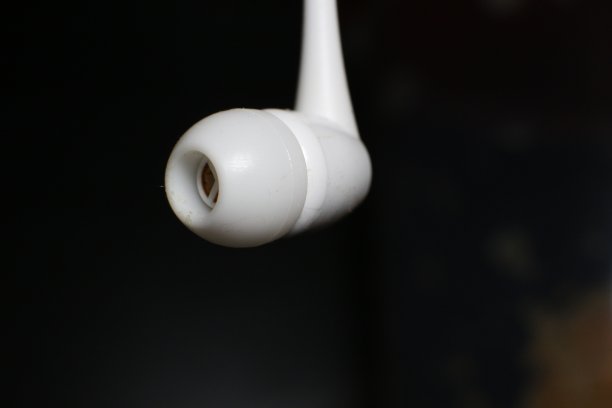 耳机的末端拍摄近距离或微距图片下载