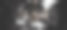 橄榄球运动员在夜间比赛图片下载