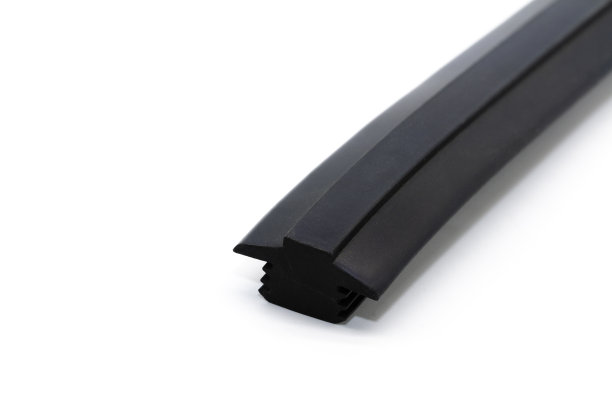 橡胶三元乙丙橡胶型材横截面，白色背景图片下载