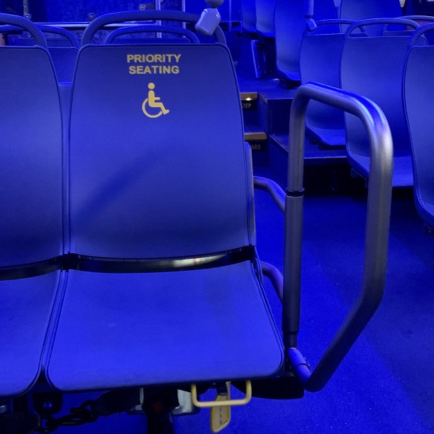 优先座位公共巴士优先座位图片下载