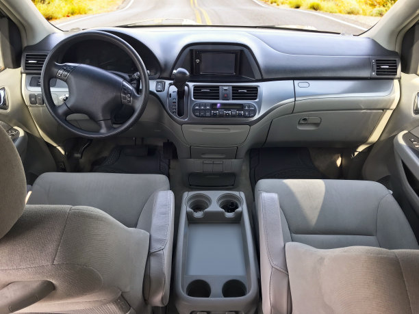 汽车内部图片下载