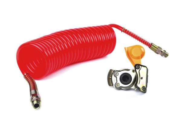 用于将压缩空气从拖拉机输送到拖车的PALM卡车的气动软管和连接头图片下载