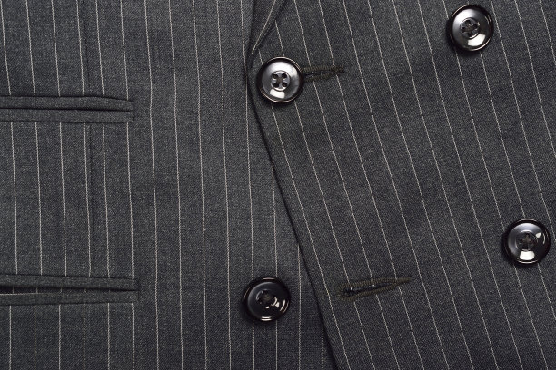 双排扣细条纹西装的俯视图图片下载