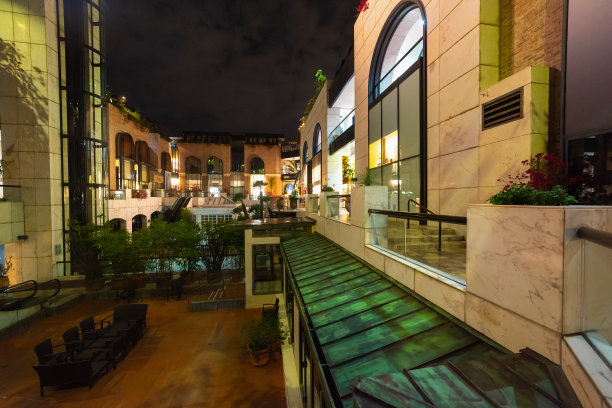 比佛利山庄的豪华购物中心图片下载