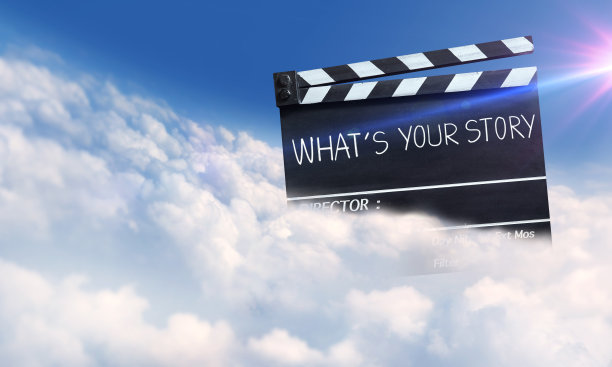 你有什么故事。电影石板上的笔迹。故事灵感旅行者和发现新事物的编剧和电影制作。图片下载