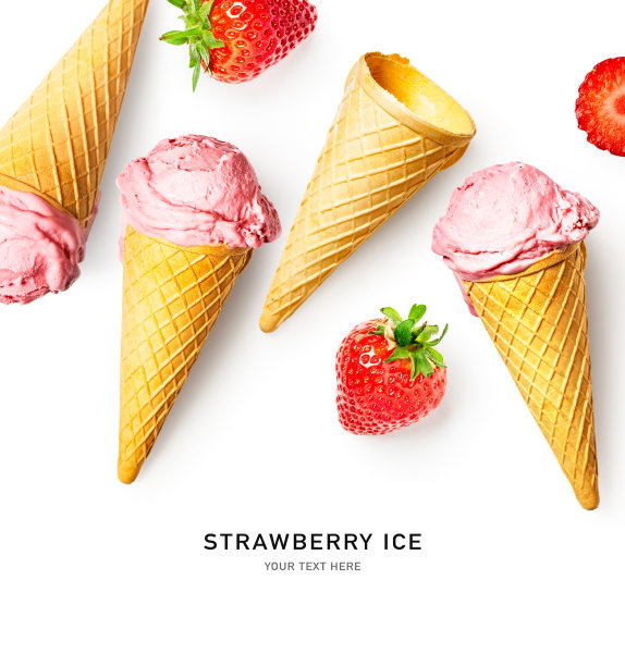 草莓冰淇淋和新鲜浆果图片下载