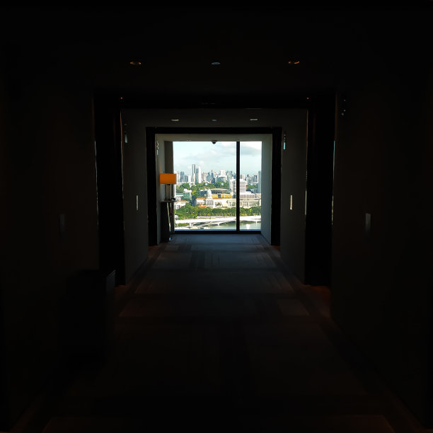 白天电梯大堂黑暗图片下载