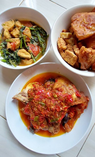 周日午餐图片下载