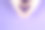 紫罗兰色背景上的圣诞白色美甲图片下载