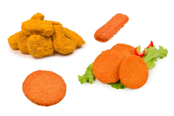 在白色背景上孤立的鸡块。图片下载