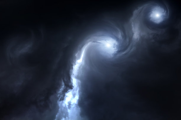 云中的旋风图片下载