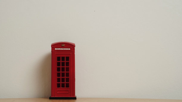 标志性的红色伦敦电话亭图片下载