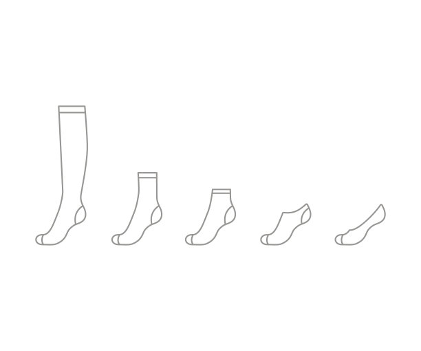 女士短袜套装，由长到短，轮廓模板。运动袜和普通袜。技术模型衣服侧视图。矢量等高线图图片下载