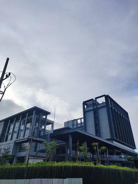 城镇中的建筑图片下载