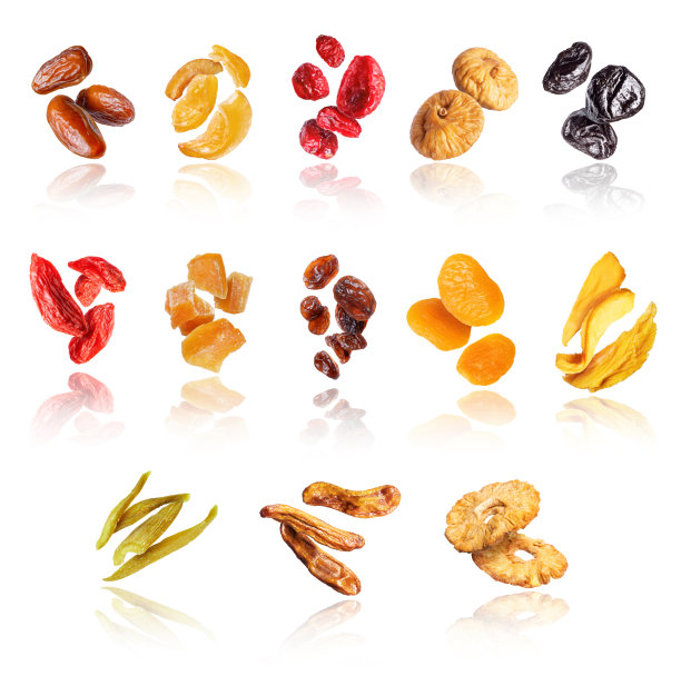 各种干果和浆果的集合，孤立在白色背景上图片下载