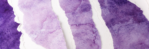 用彩色撕破的纸拼贴而成的横幅。由各种水彩纸部件制成的纹理。损坏的彩绘纸背景。材料抽象设计背景。图片下载