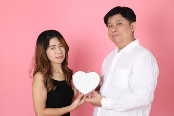 粉红色的亚洲两图片下载