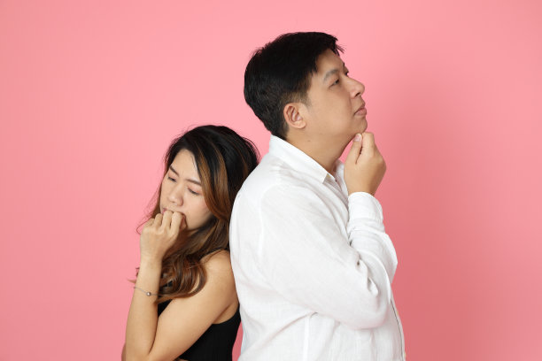 粉红色的亚洲两图片下载