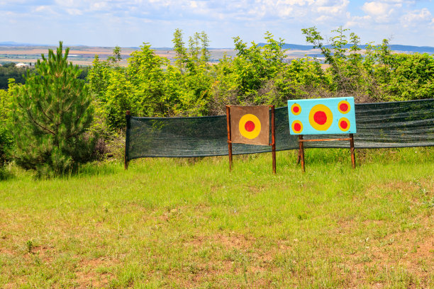 射箭场上的靶子图片下载