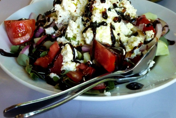 色彩斑斓的沙拉图片下载