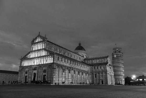 比萨，圣玛丽亚·阿松塔大教堂图片下载