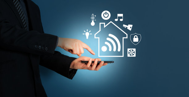 智能家居界面：智能手机上的远程家居控制系统图片下载