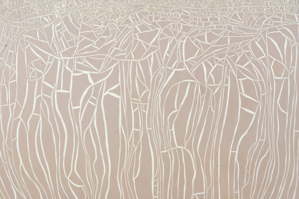 条纹背景的旧或不正确的混合裂纹油漆，棕色或米色图片下载