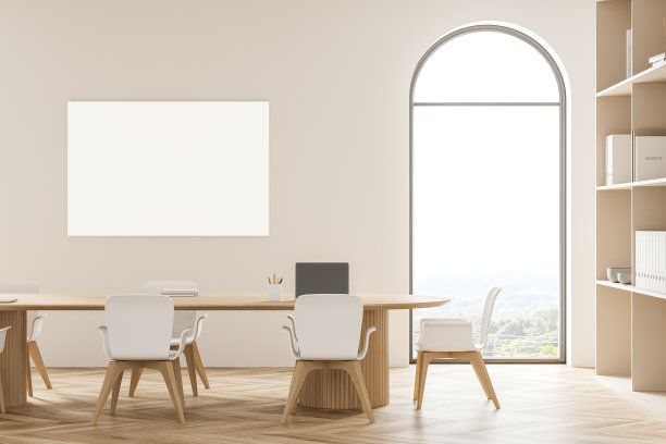 木制会议室内部配有家具和窗户。模型的海报图片下载