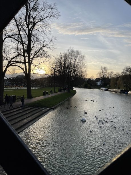 耶稣锁剑桥黄昏奈日落图片下载