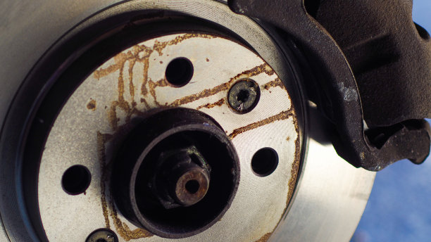 旧汽车商店图片下载