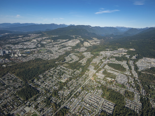 加拿大高贵林伯克山港的航拍照片图片下载