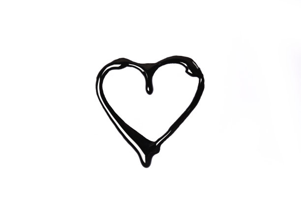 黑色的心的爱。艺术油画丙烯颜料在白色背景上图片下载