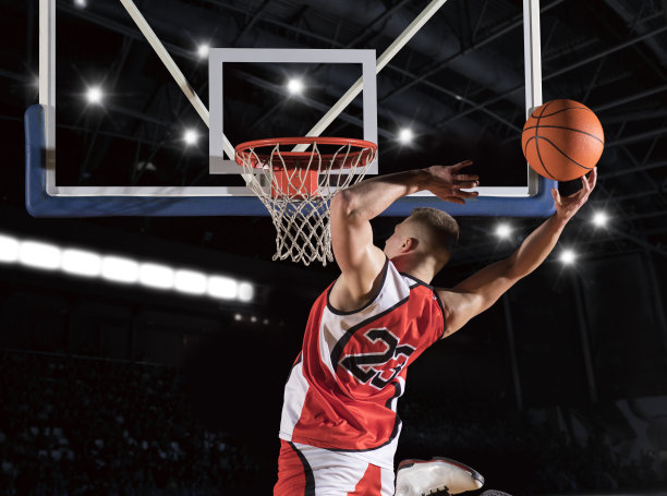 篮球运动员运动员在行动素材图片