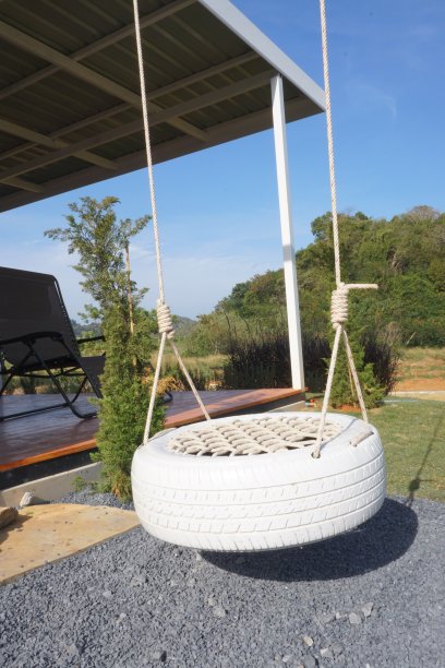 摇摆不定的图片下载