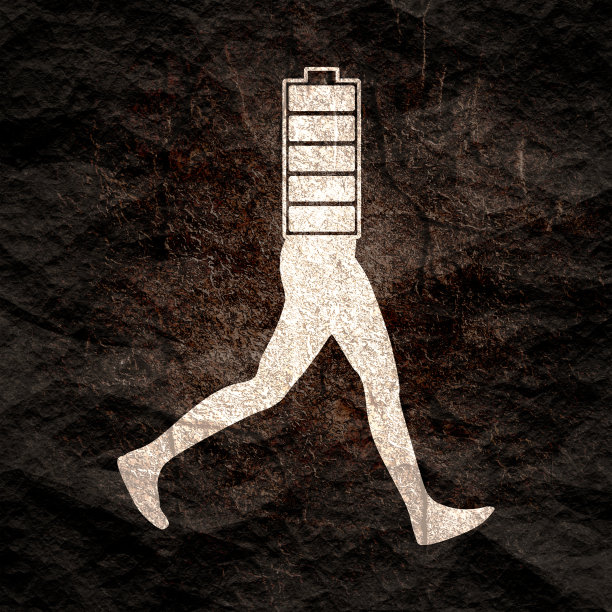 用高电量电池作为身体的一部分来跑步人体轮廓图片下载