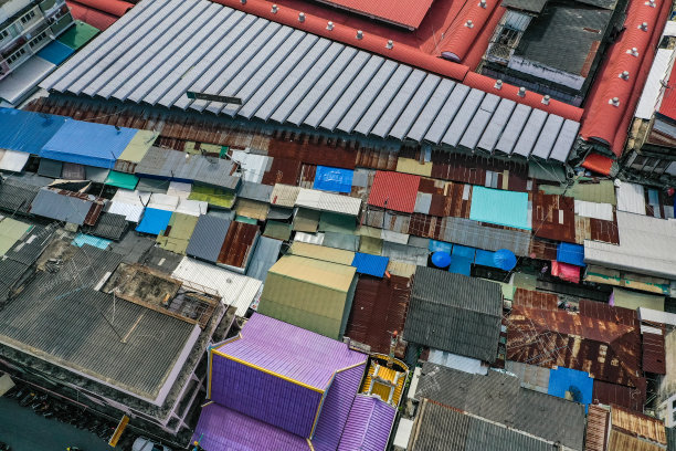 泰国，Ratchaburi, Talad Rom枢纽，Maeklong火车市场图片下载