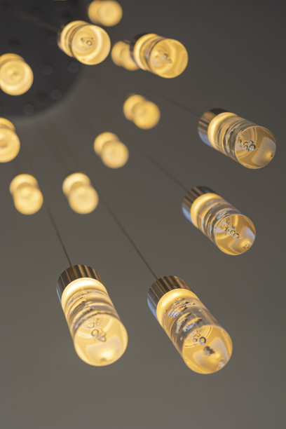 公寓室内装饰灯的底部视图，室内照明图片下载