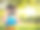 亚洲小男孩在自然公园享受。图片下载