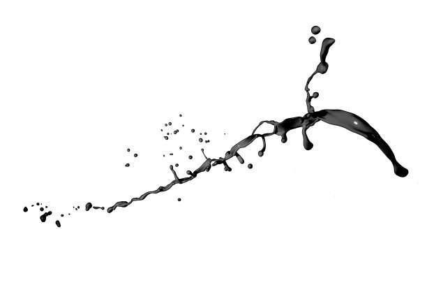 黑色液体在白色背景上的飞溅图片下载